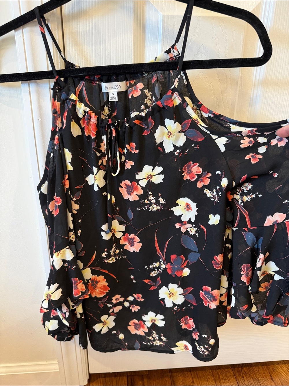 Active USA Black Floral Cold-Shoulder Cami Top